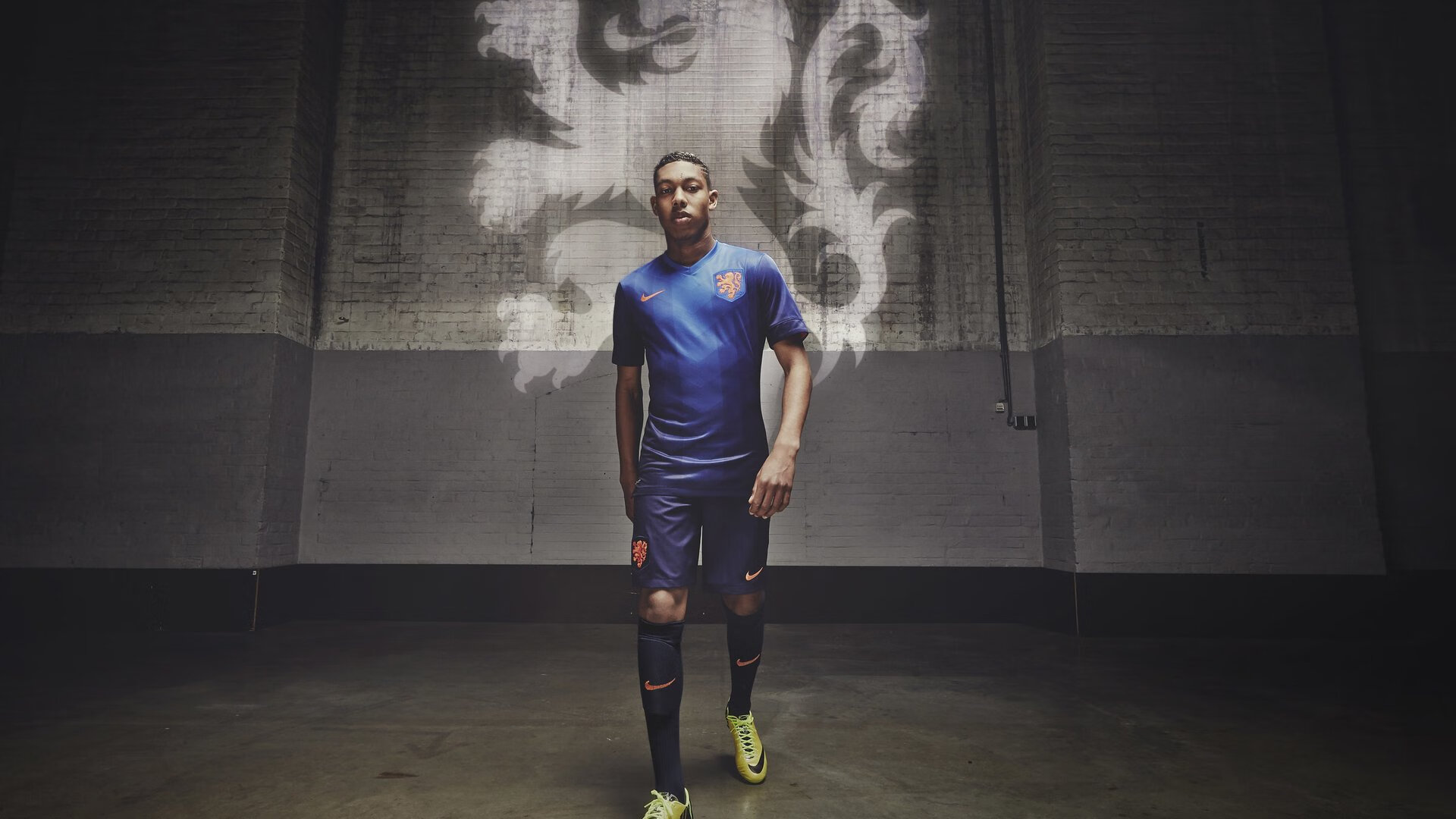 《ApexLegends》新角色“雷霆”上线,战术丰富引领战场新风潮