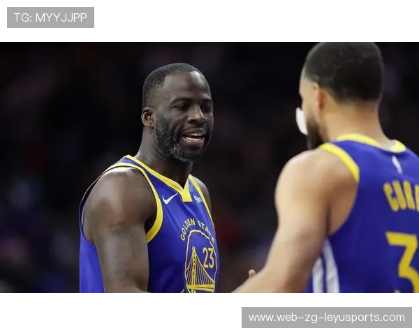 NBA球星给队友过生日表情太疯,现场笑点满满