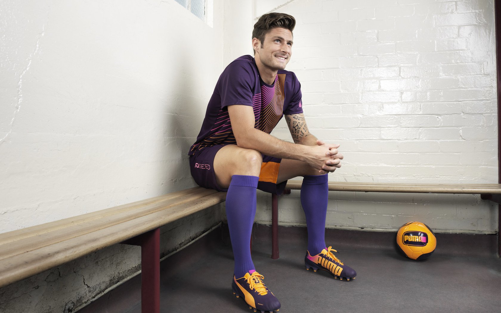 外援角色定位是否干扰球队战术统一，外援限制